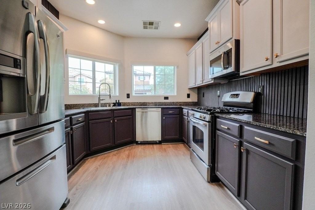 5067 Lower Falls Ct - Photo 6 of 18