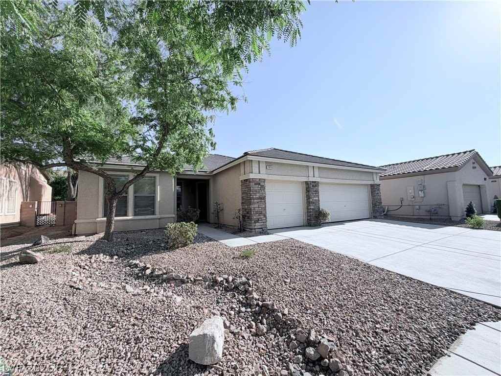 1936 Bluff Knoll Ct - Photo 2 of 26