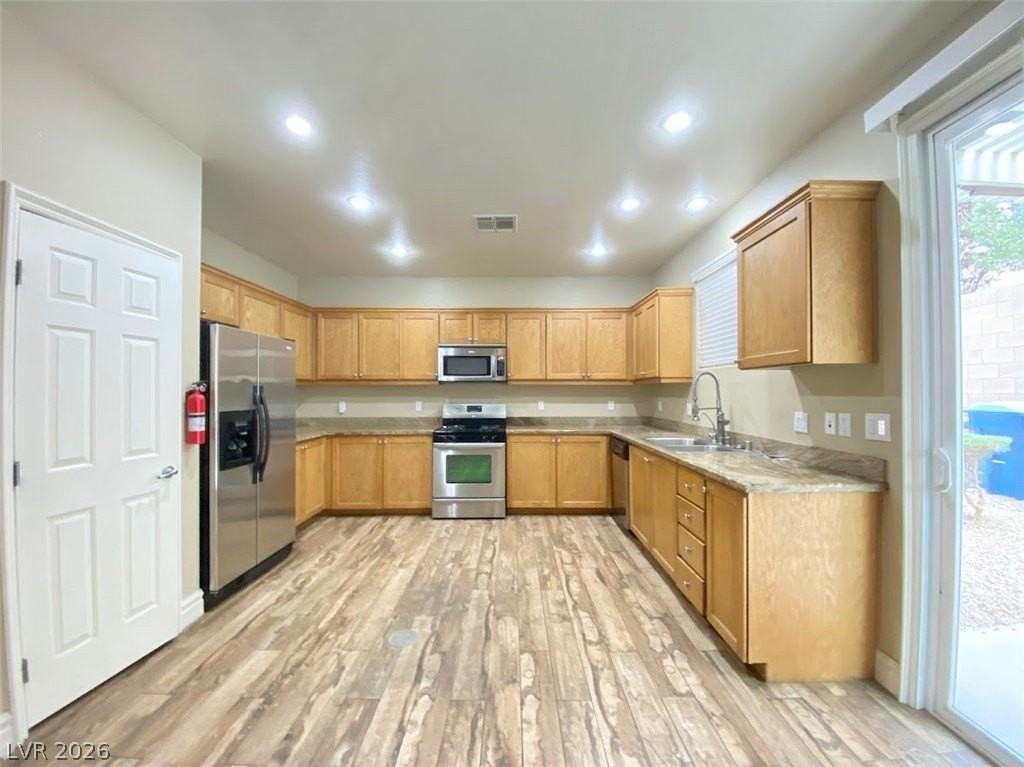 9675 Marcelline Ave - Photo 4 of 28