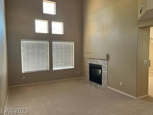 8200 W Gilmore Ave - Photo 3 of 10