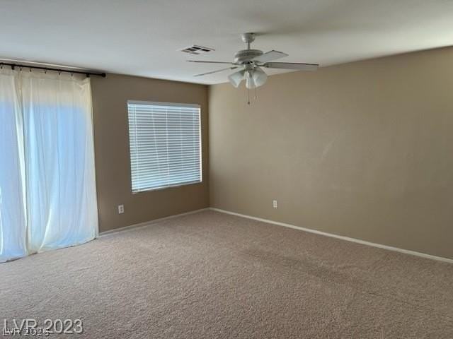 8200 W Gilmore Ave - Photo 4 of 10