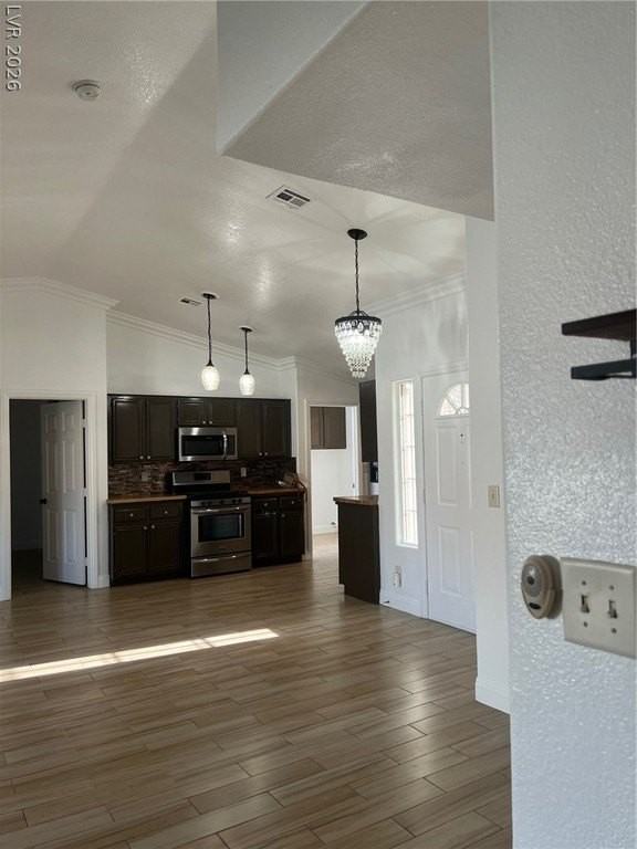 5412 Lavender Ct - Photo 5 of 25