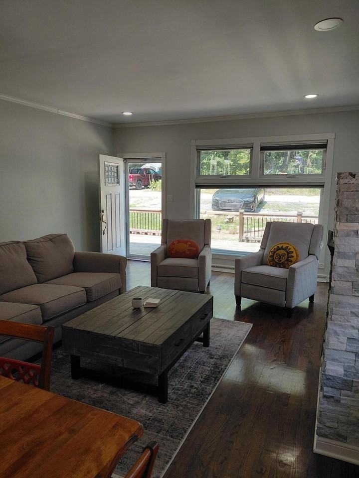 7419 Maple Ave - Photo 6 of 17