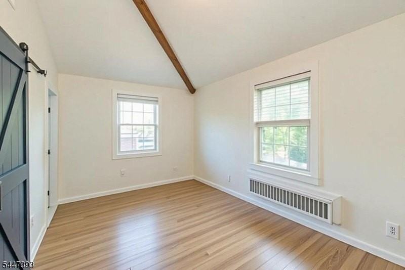 378 Claremont Ave #8 - Photo 6 of 17