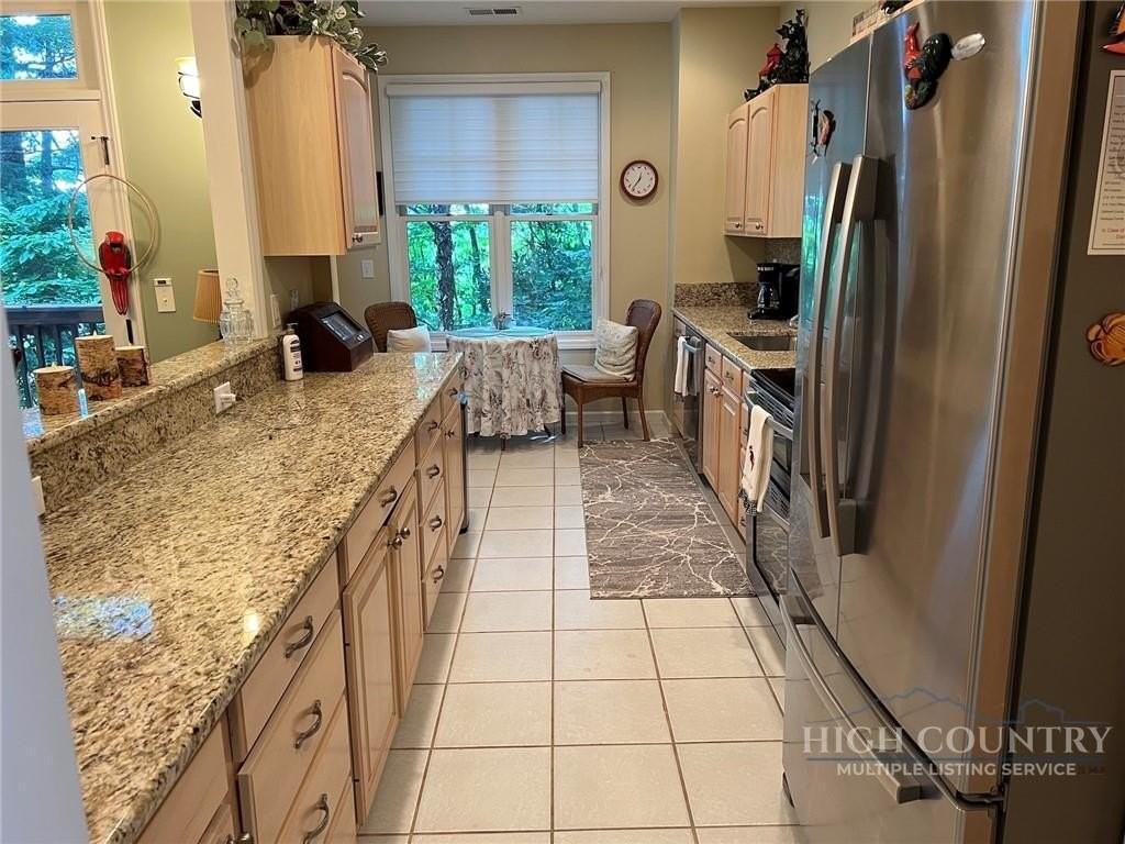 135 Caleb Dr #A4 - Photo 3 of 13