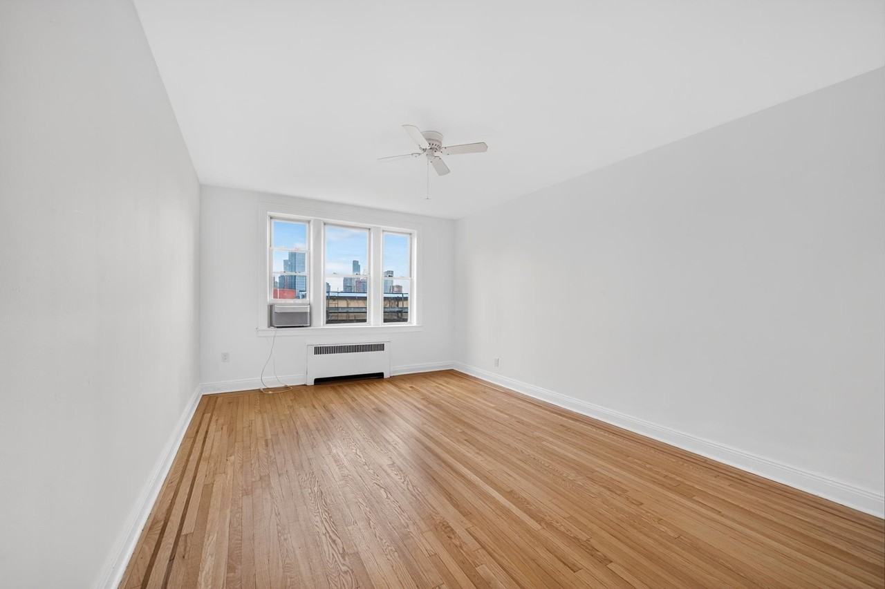 108 Palisade Ave #A2 - Photo 2 of 28