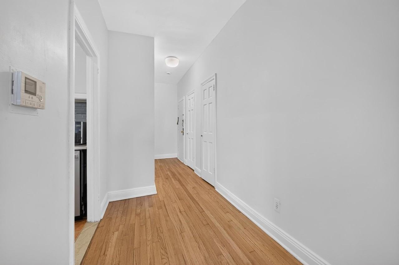 108 Palisade Ave #A2 - Photo 7 of 28