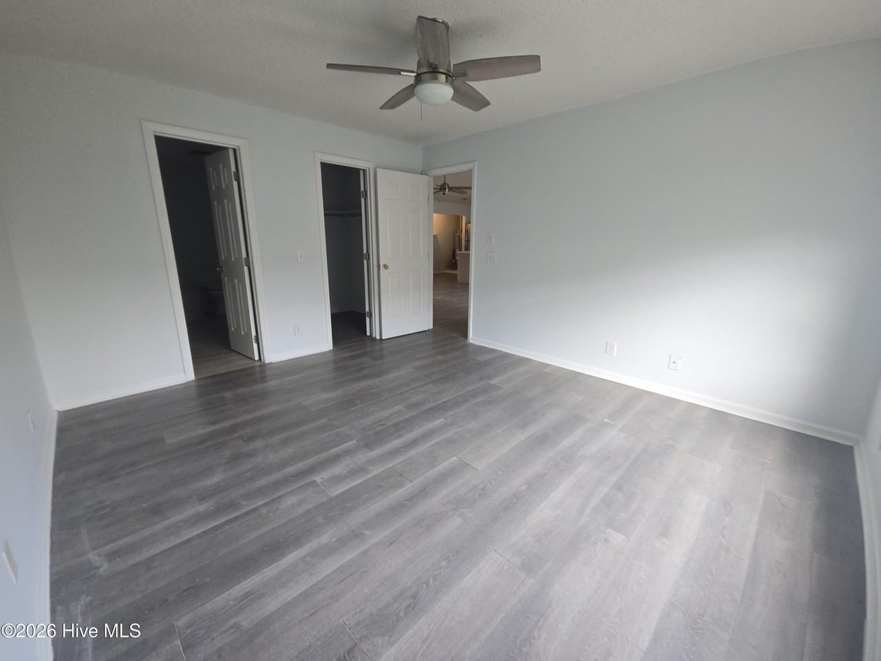 2926 Mulberry Ln #E - Photo 5 of 10