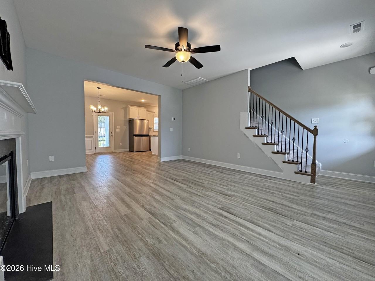 159 Turkey Trot Ln - Photo 3 of 33