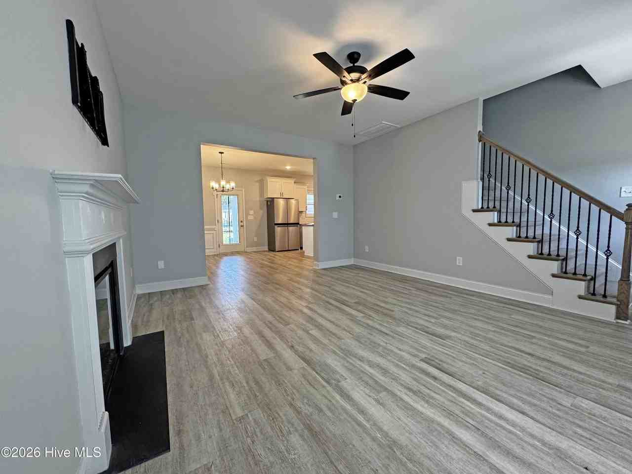 159 Turkey Trot Ln - Photo 4 of 33