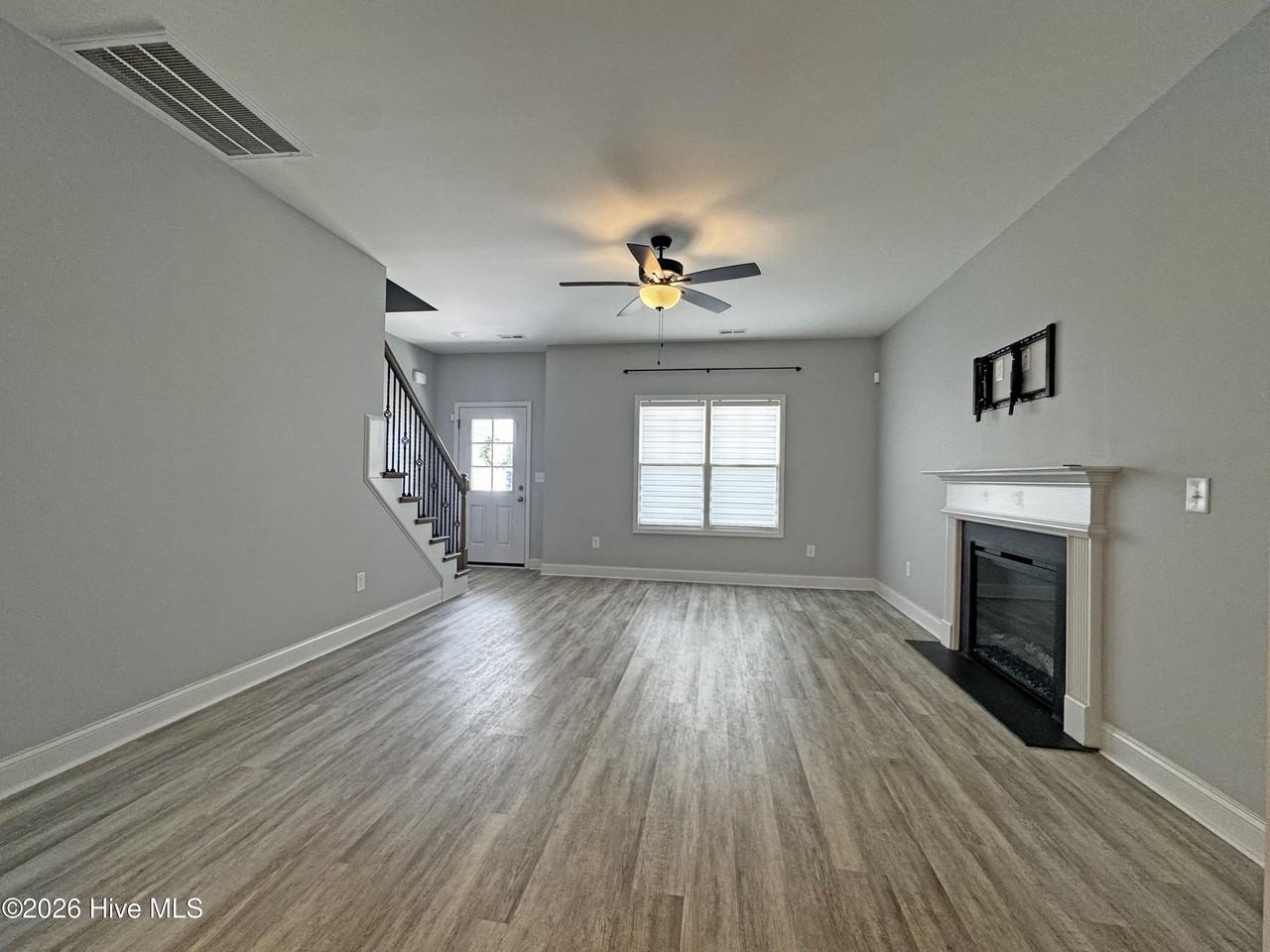 159 Turkey Trot Ln - Photo 5 of 33