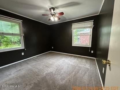 319 Cardinal Rd - Photo 7 of 15