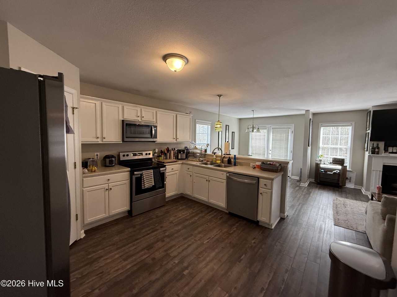 754 Jim Grant Ave - Photo 5 of 18