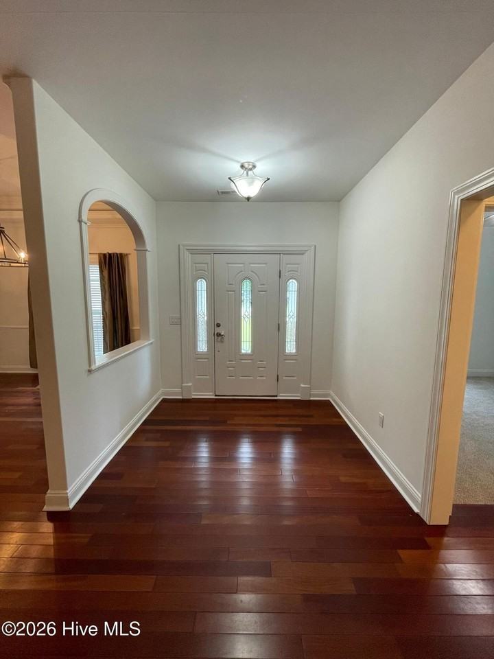 711 Barney Fones Dr - Photo 2 of 29