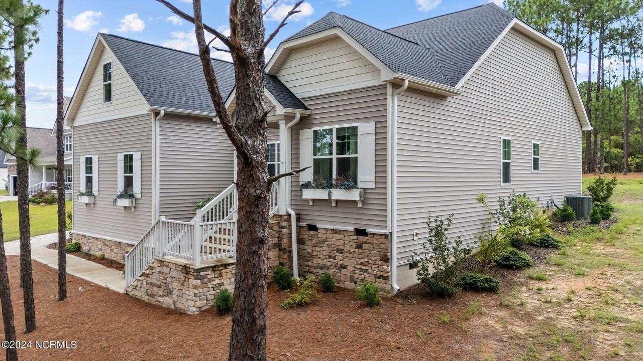 428 Gretchen Rd - Photo 4 of 45