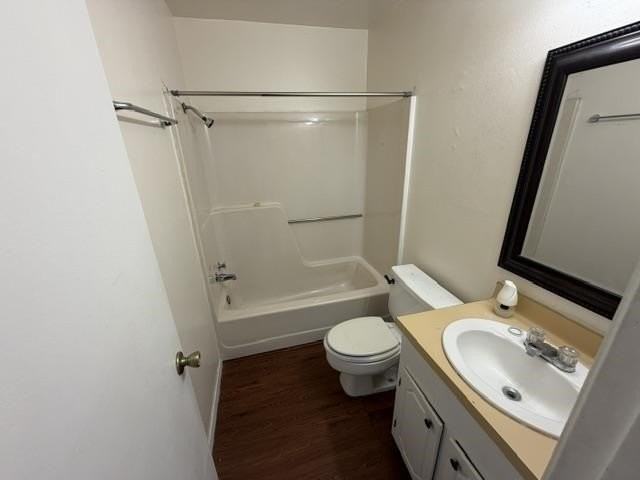 26 Dawn Cir Apt B - Photo 6 of 14