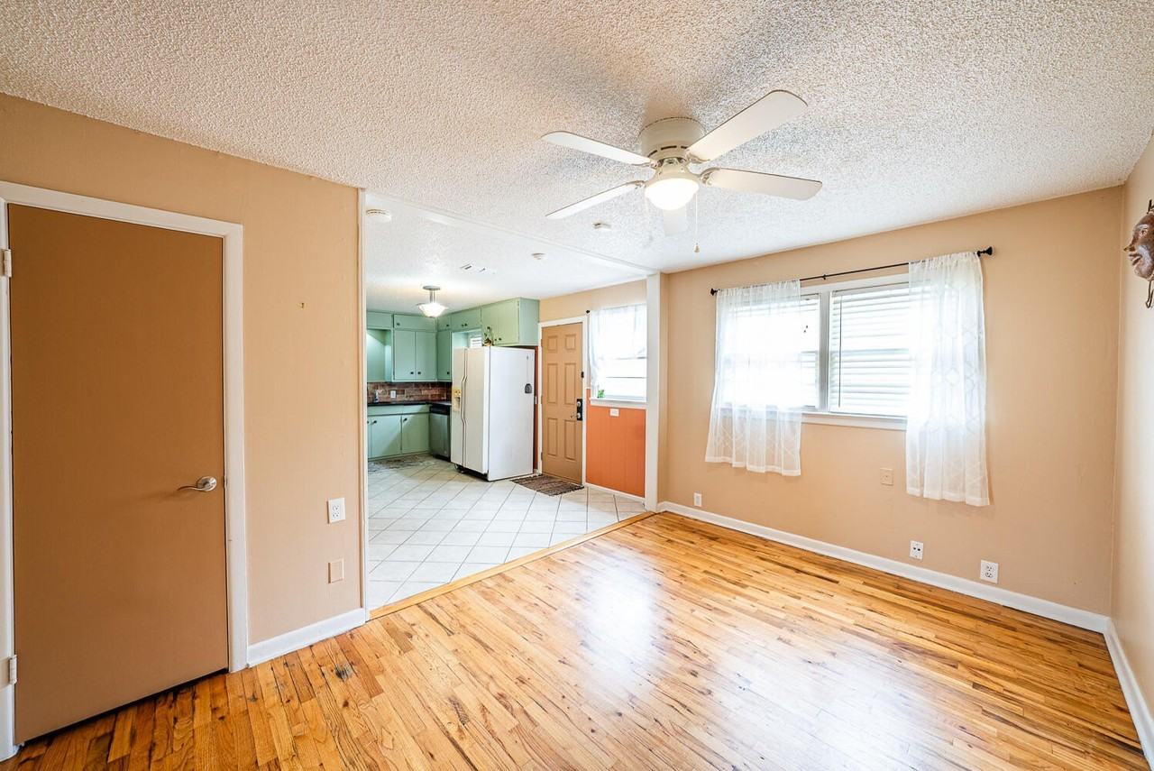 3614 38th St - Photo 7 of 15