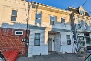 featured image of 607 Ridge Ave #1