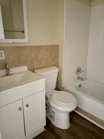 607 Ridge Ave #1 - Photo 3 of 14