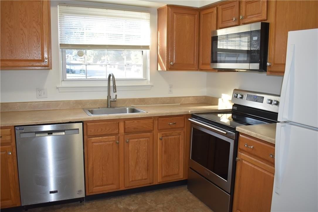 1604 Shenandoah Ct - Photo 2 of 14