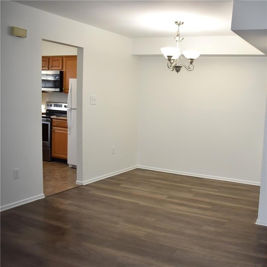 1604 Shenandoah Ct - Photo 3 of 14
