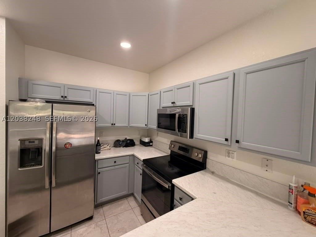 11520 SW 250TH HOMESTEAD #6040 - Photo 2 of 12