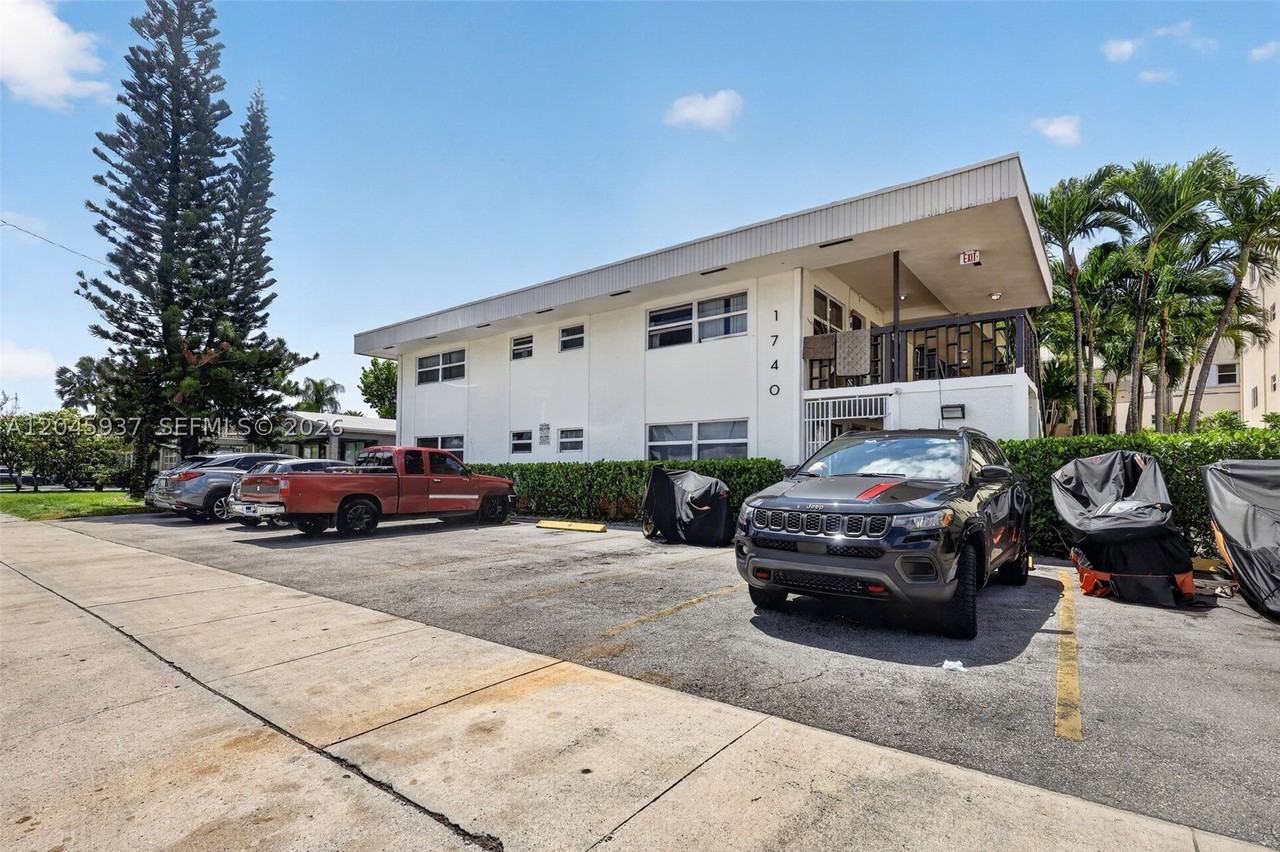 1740 Funston St #6