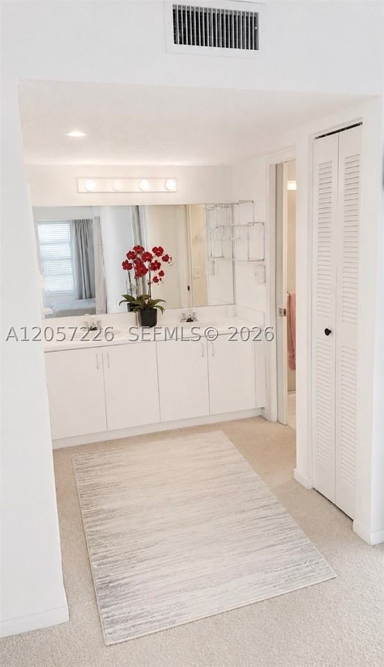550 Sw 137th Ave #101L - Photo 5 of 21