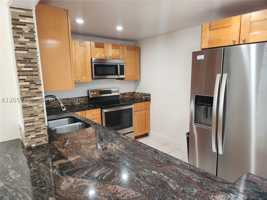 featured image of 4384 Nw 9th Ave #19-1D