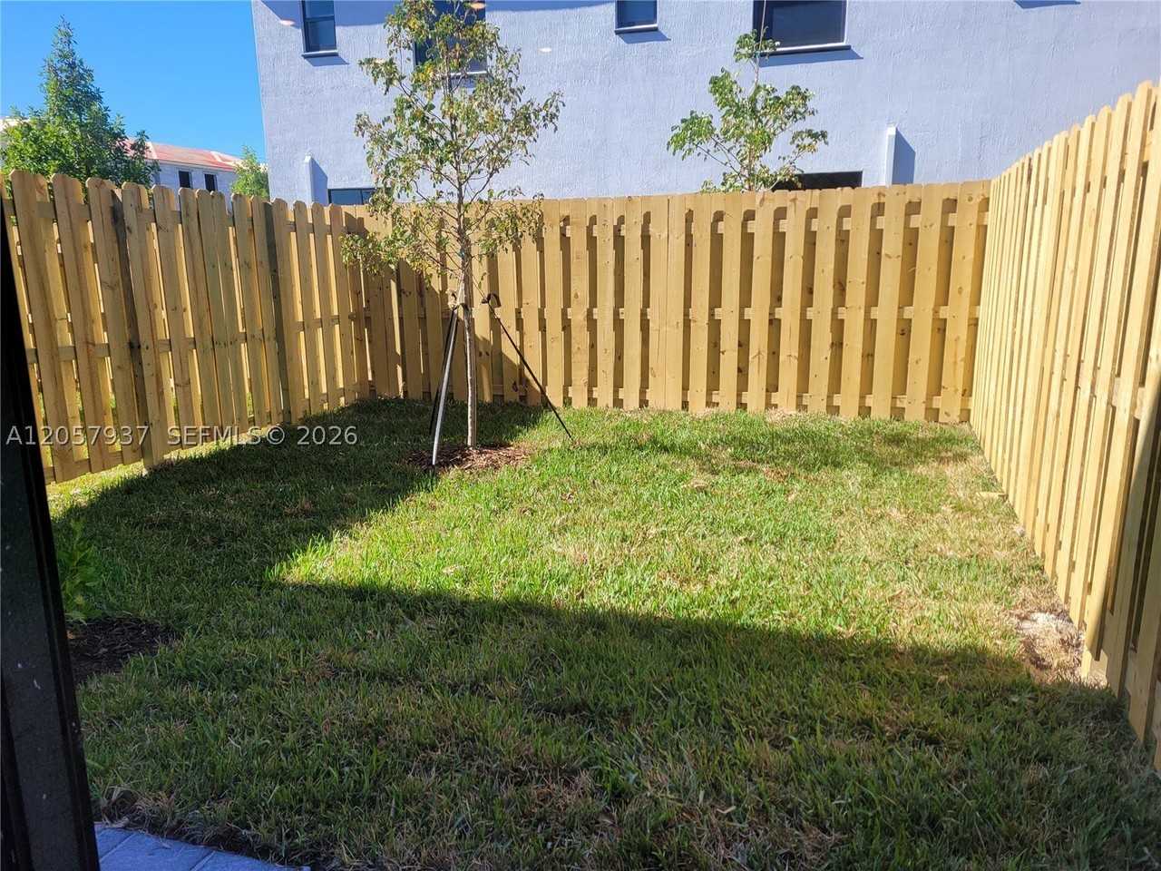 28726 Sw 132nd Ct - Photo 3 of 35