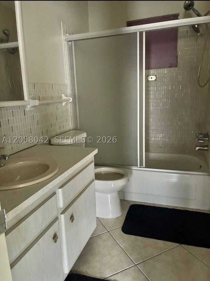 348 S Federal Hwy #24 - Photo 6 of 13
