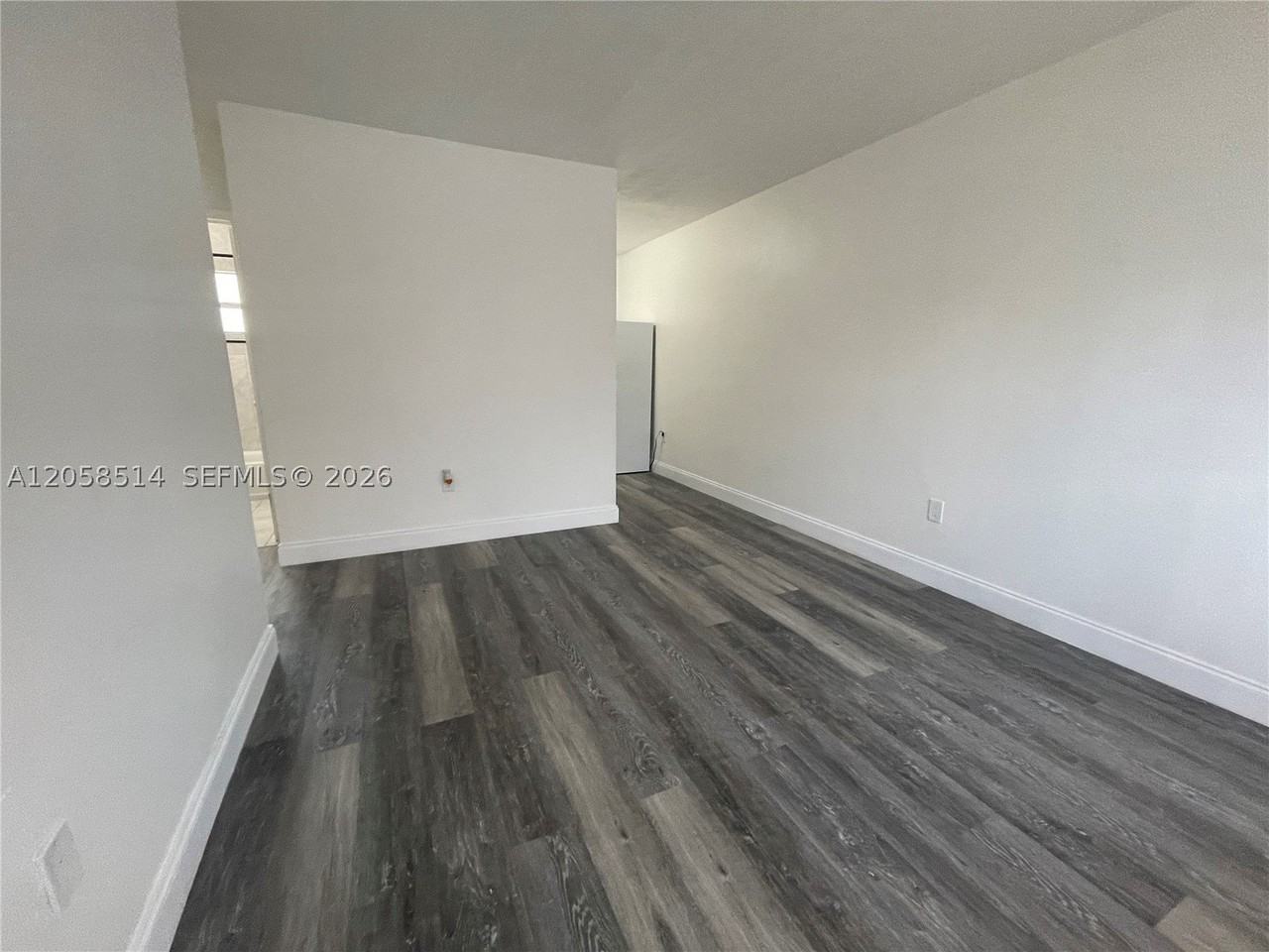 15940 Ne 19th Ct #2 - Photo 2 of 10