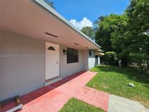 1373 Ne 144th St - Photo 1 of 1