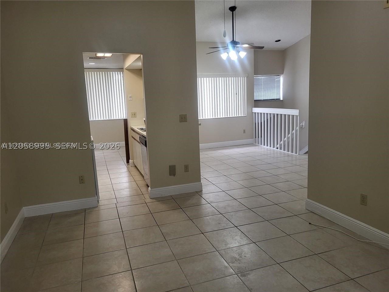 9843 Sw 138th Ave #EA2R - Photo 3 of 13
