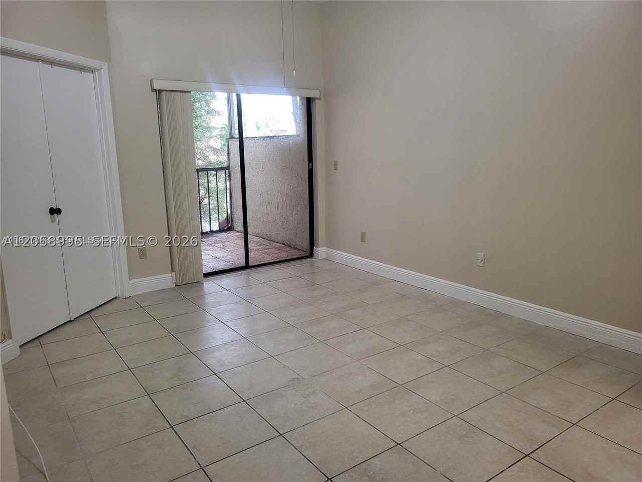 9843 Sw 138th Ave #EA2R - Photo 4 of 13