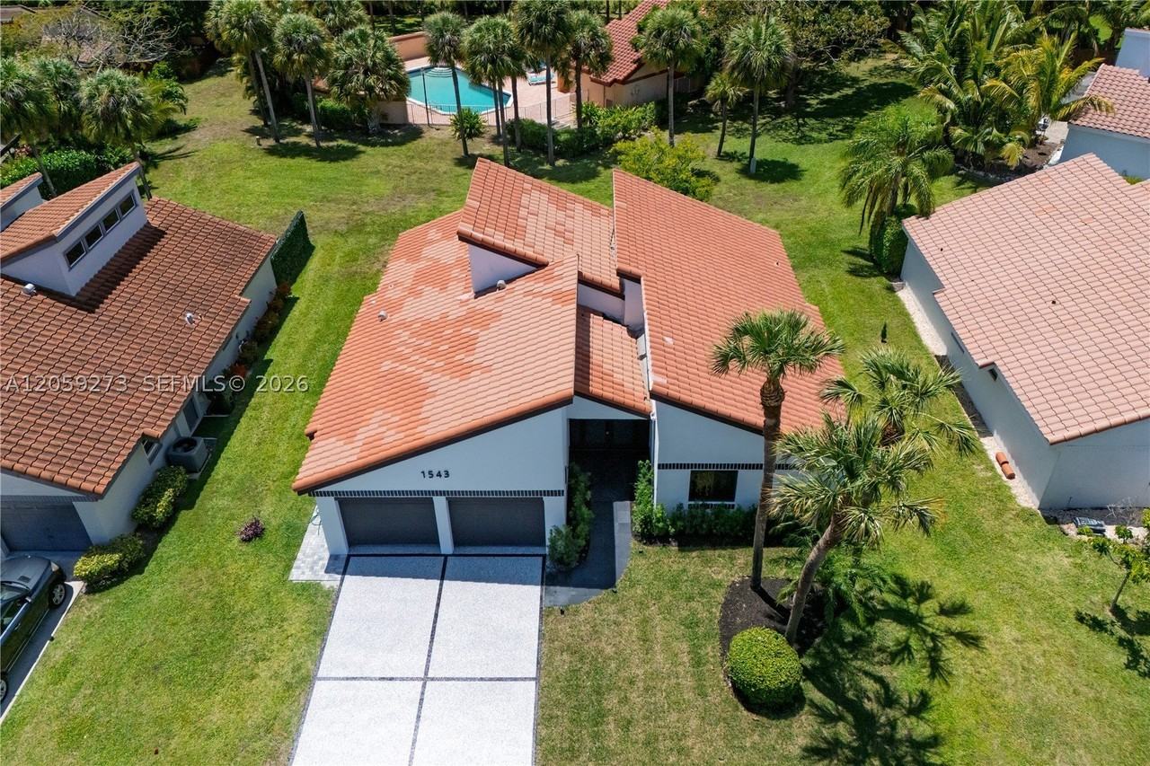 1543 Sw 1st Ave - Photo 2 of 50