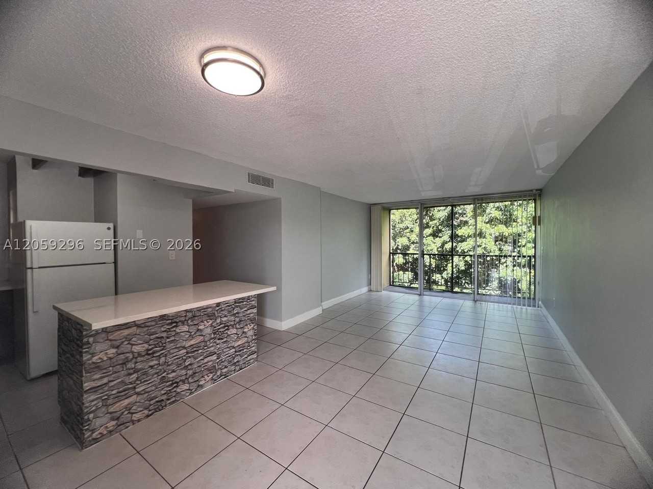 8870 Fontainebleau Blvd #309 - Photo 4 of 15