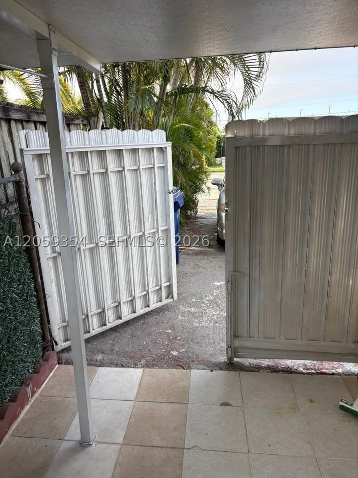 7930 Nw 174th Ter #0 - Photo 3 of 15