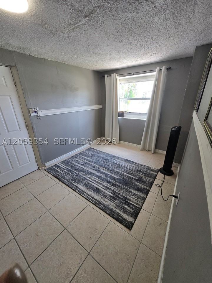 7930 Nw 174th Ter #0 - Photo 7 of 15