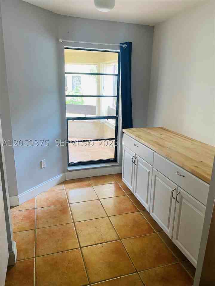 8810 Sw 123rd Ct #M209 - Photo 5 of 9