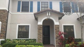 featured image of 15050 Sw 116th St