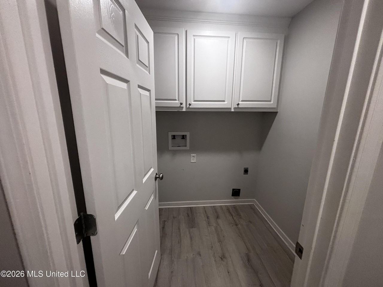 1234 Addison Ln - Photo 7 of 23
