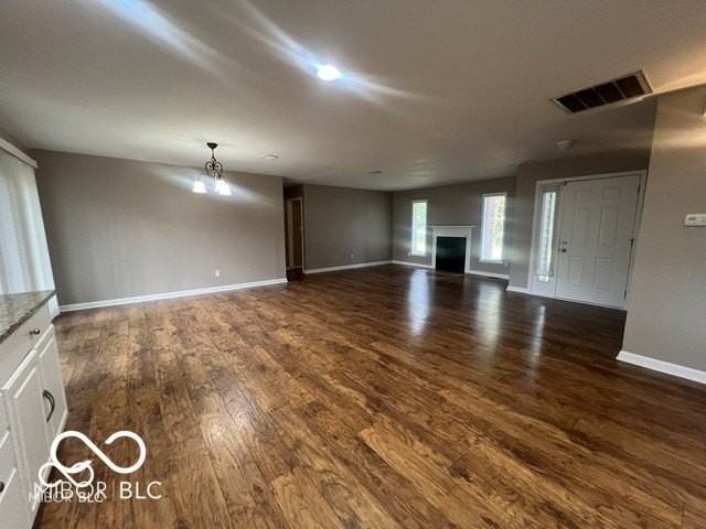 945 Fox Hill Dr - Photo 5 of 27