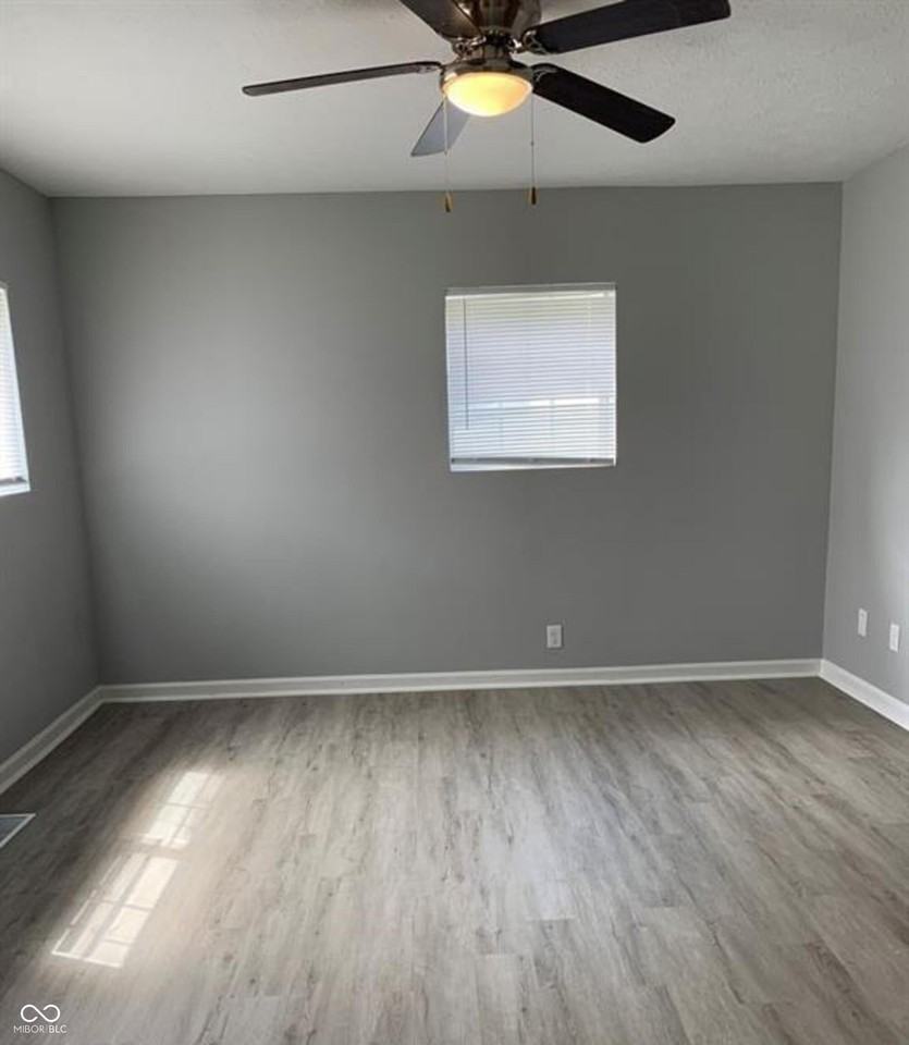 1524 E Legrande Ave - Photo 6 of 16