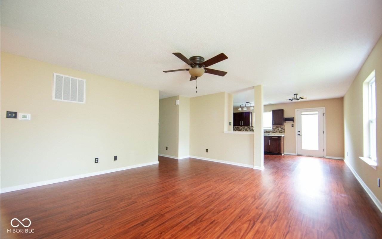 2434 Harvest Moon Dr - Photo 2 of 21