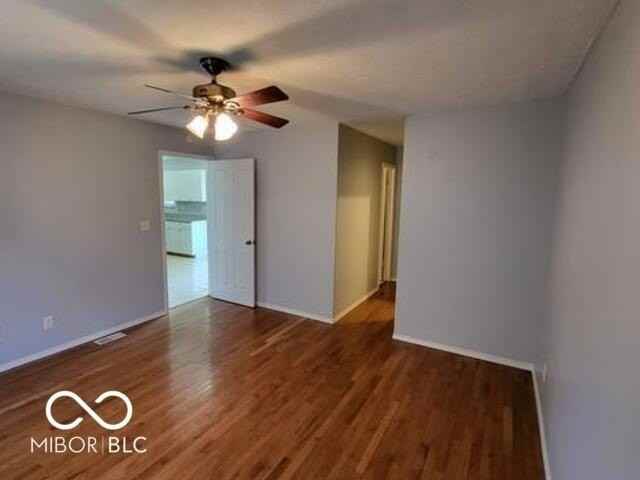 4825 Hyperion Ct - Photo 6 of 22