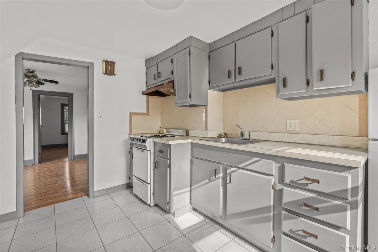 50 Highland Ave #3rdFL - Photo 2 of 17