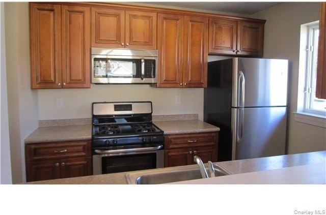418 Tondo Cir - Photo 2 of 20