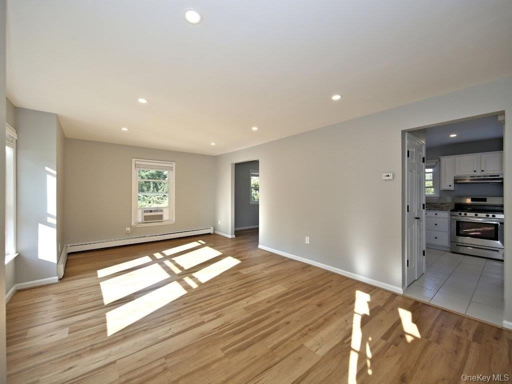 33 Summit Ave - Photo 2 of 15