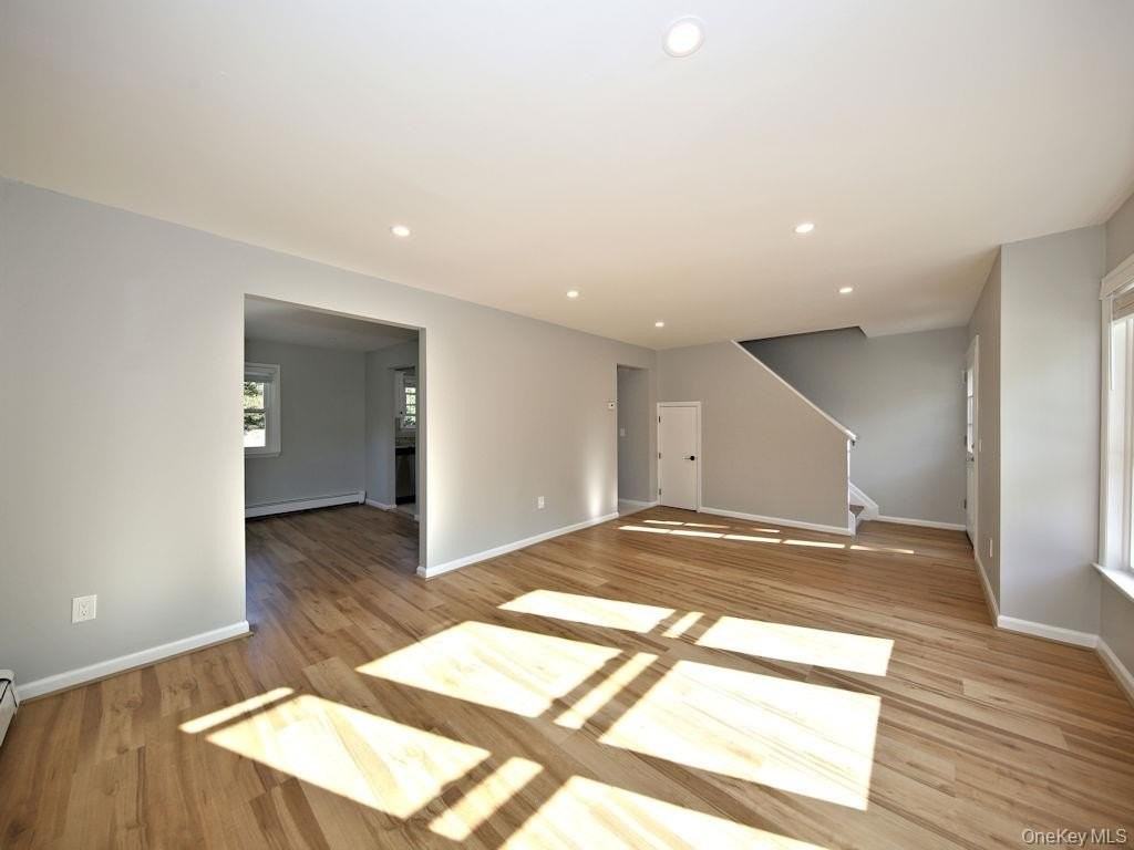 33 Summit Ave - Photo 7 of 15